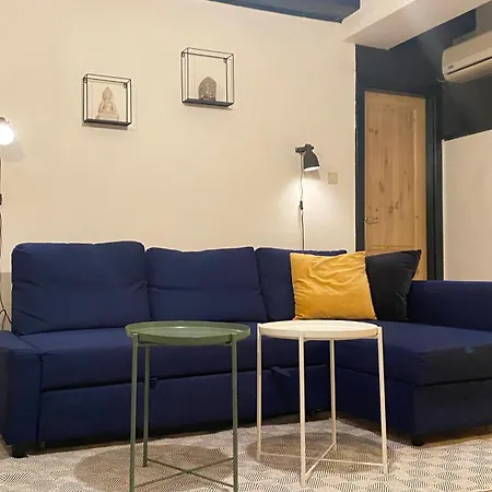 Center Underground Apartament *